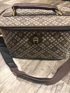Vintage Etienne Aigner monogram pattern travel bag